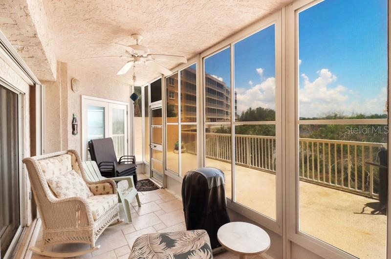 Image 16 of 26 For 6475 Shoreline Drive 5102