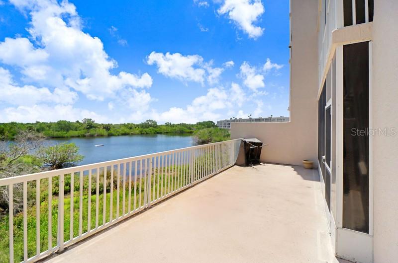 Image 17 of 26 For 6475 Shoreline Drive 5102