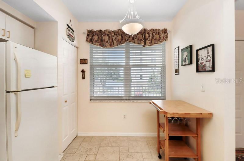 Image 6 of 26 For 6475 Shoreline Drive 5102