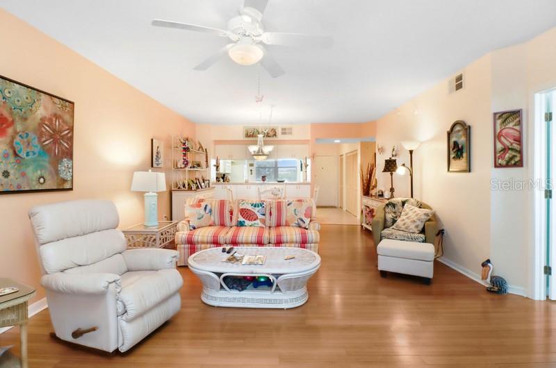 Image 8 of 26 For 6475 Shoreline Drive 5102