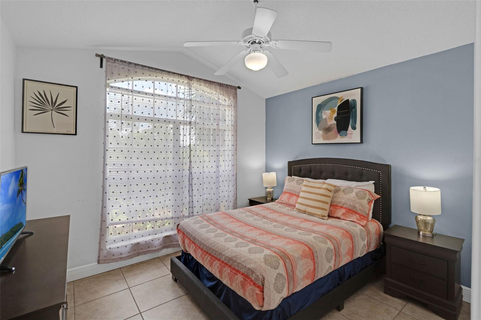 Image 12 of 34 For 15405 Bay Vista Drive