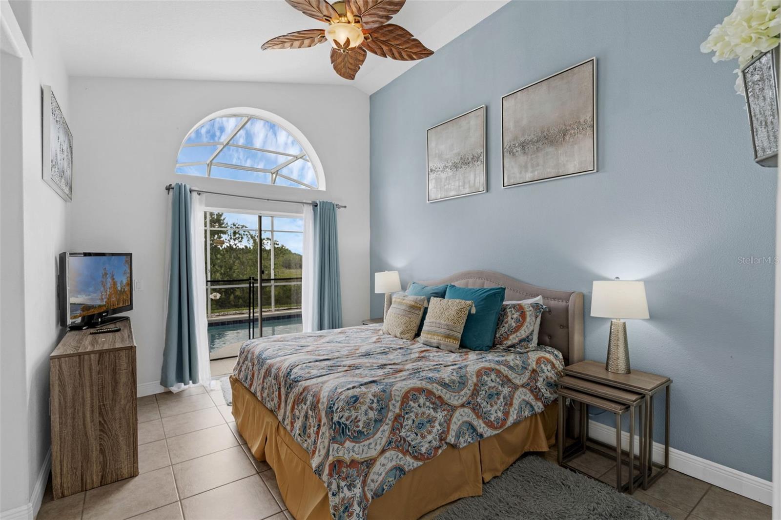 Image 9 of 34 For 15405 Bay Vista Drive