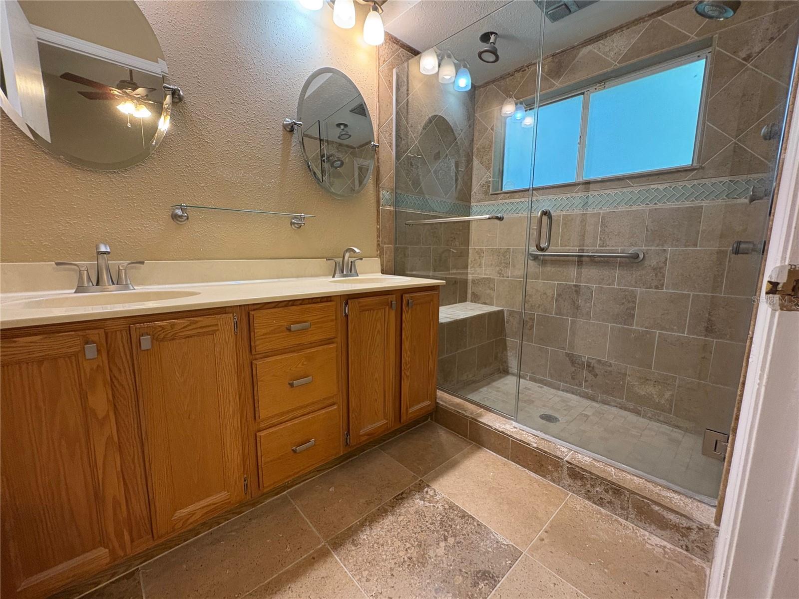 Image 14 of 25 For 11647 Peach Grove Lane