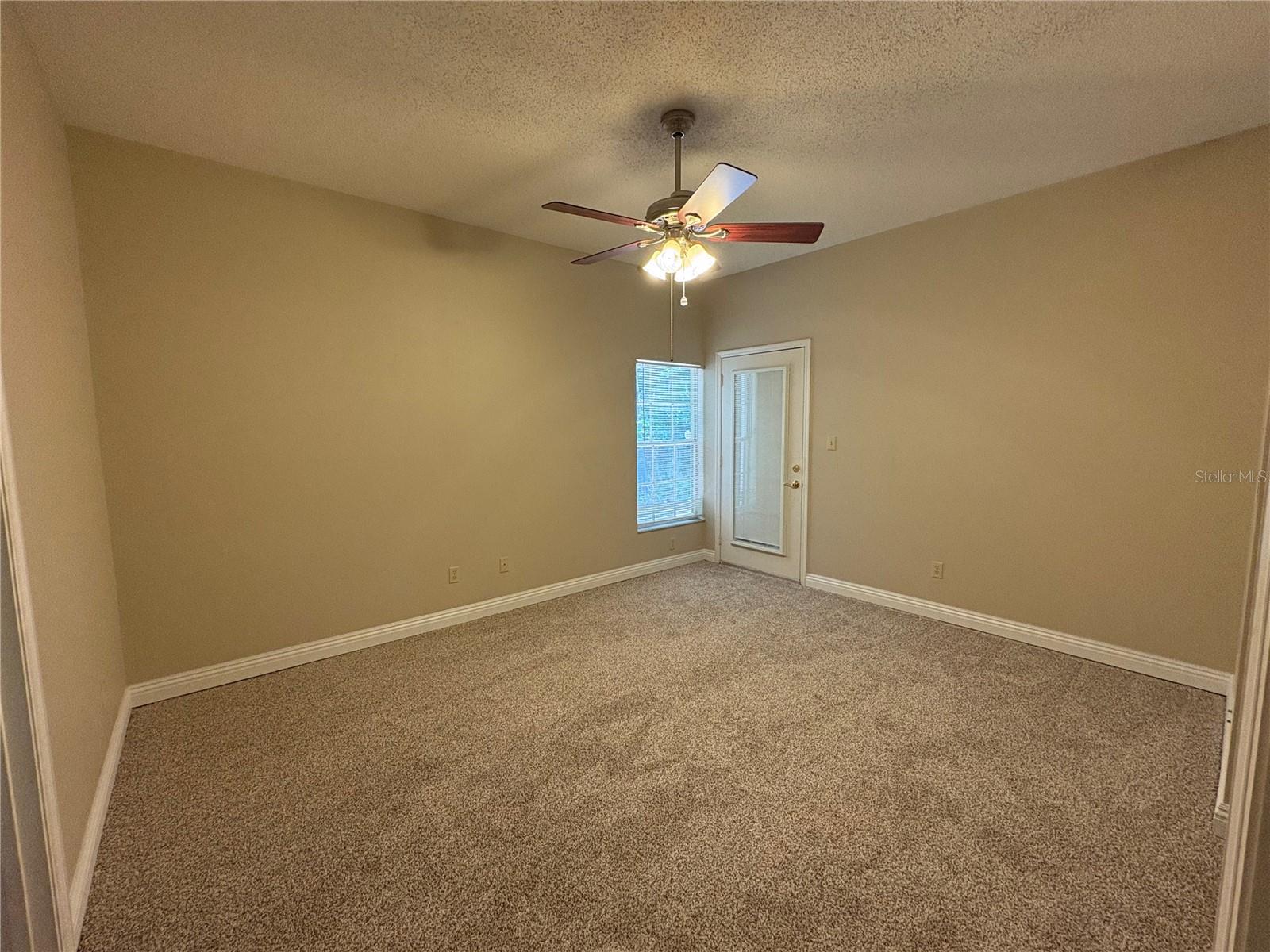Image 15 of 25 For 11647 Peach Grove Lane