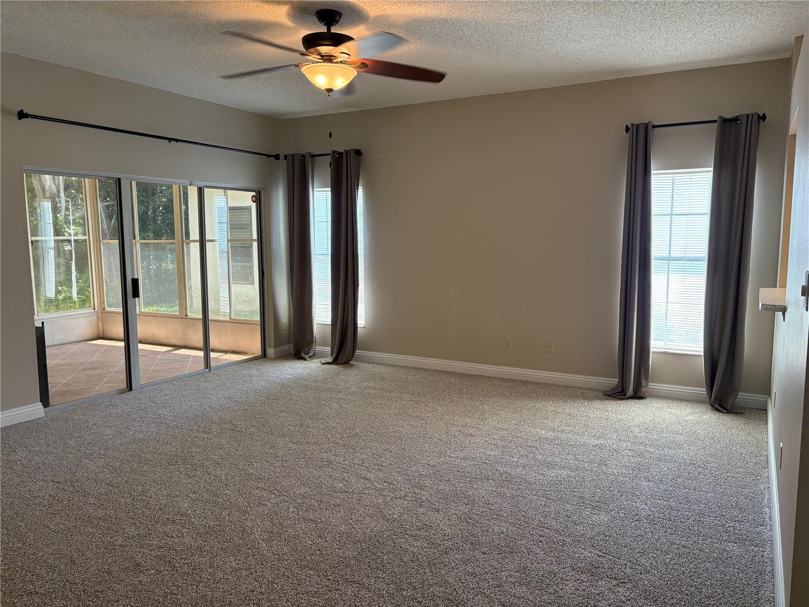 Image 19 of 25 For 11647 Peach Grove Lane