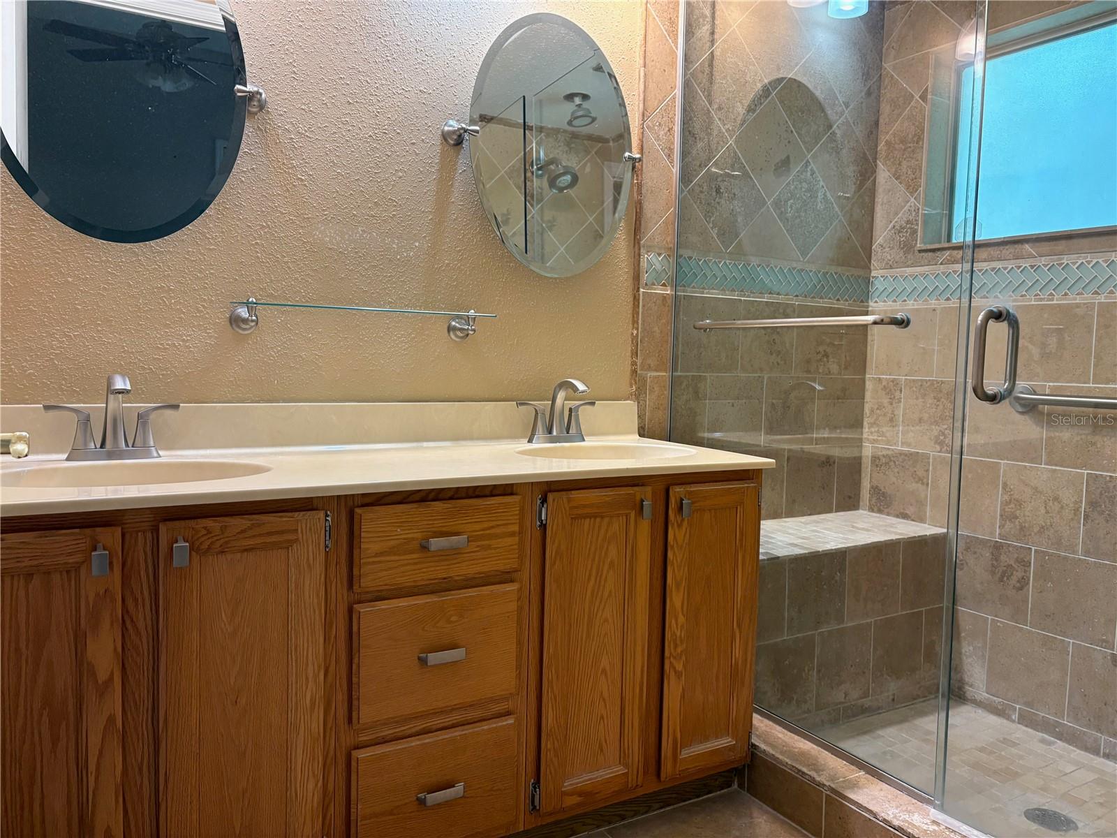 Image 4 of 10 For 11647 Peach Grove Lane