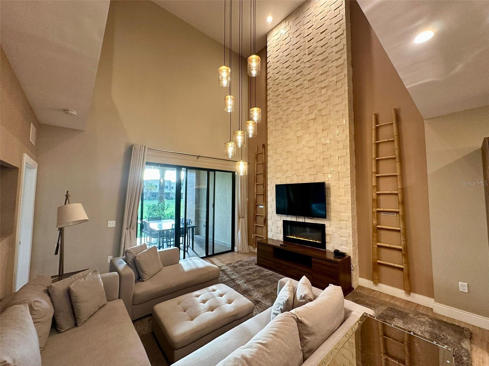 Image 13 of 26 For 3052 Rockefeller Way