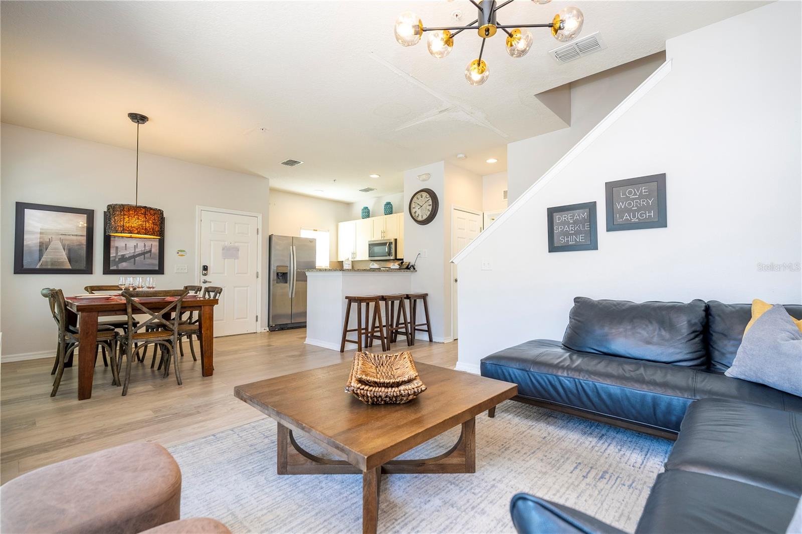 Image 15 of 72 For 8970 Shine Drive