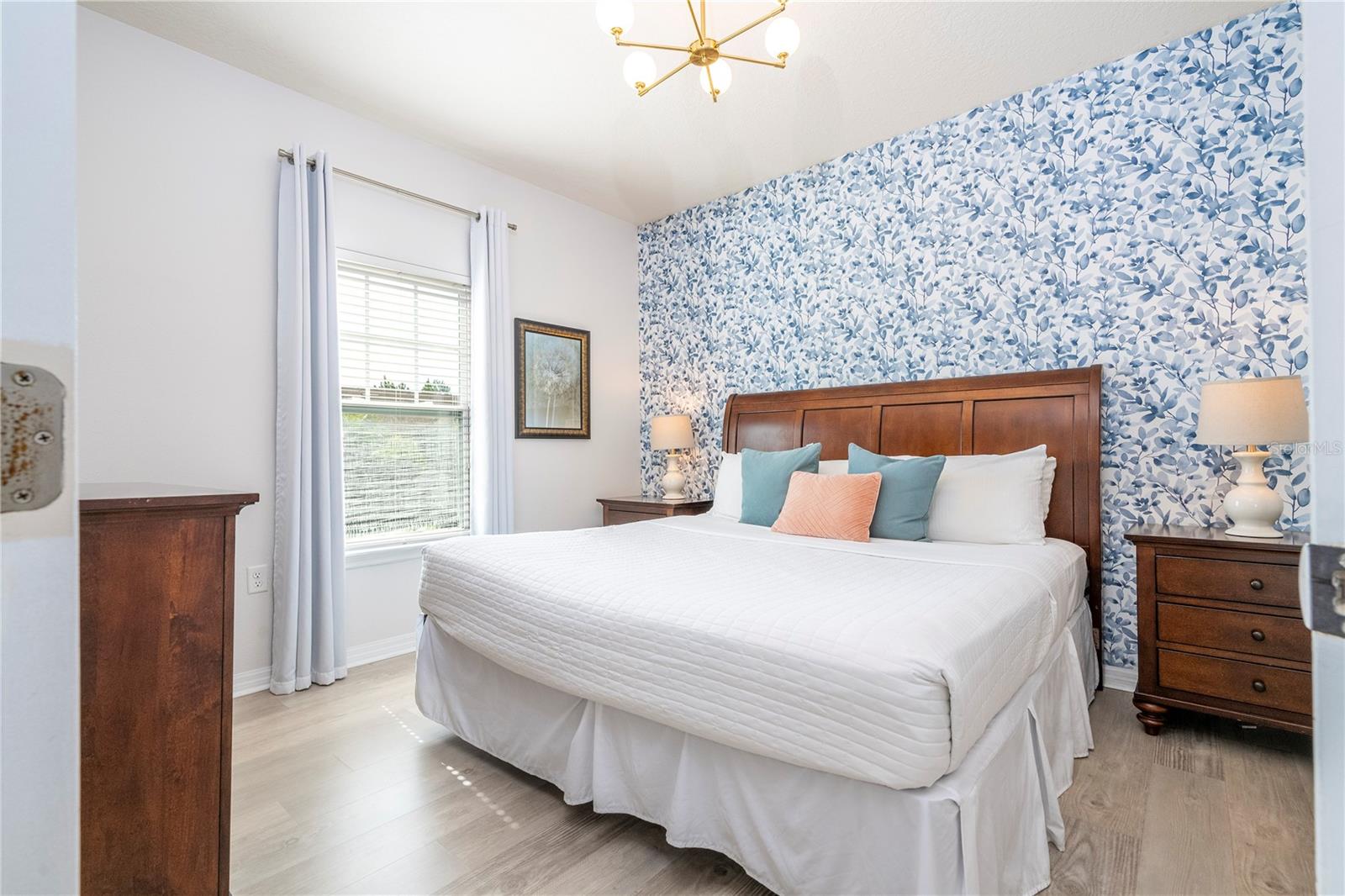 Image 41 of 72 For 8970 Shine Drive