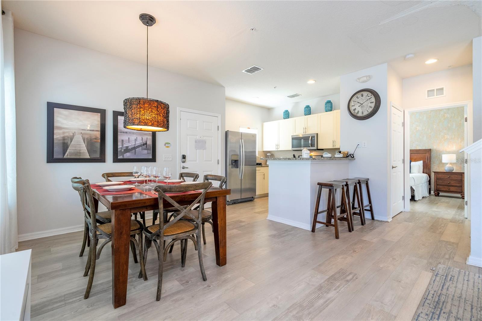 Image 6 of 72 For 8970 Shine Drive