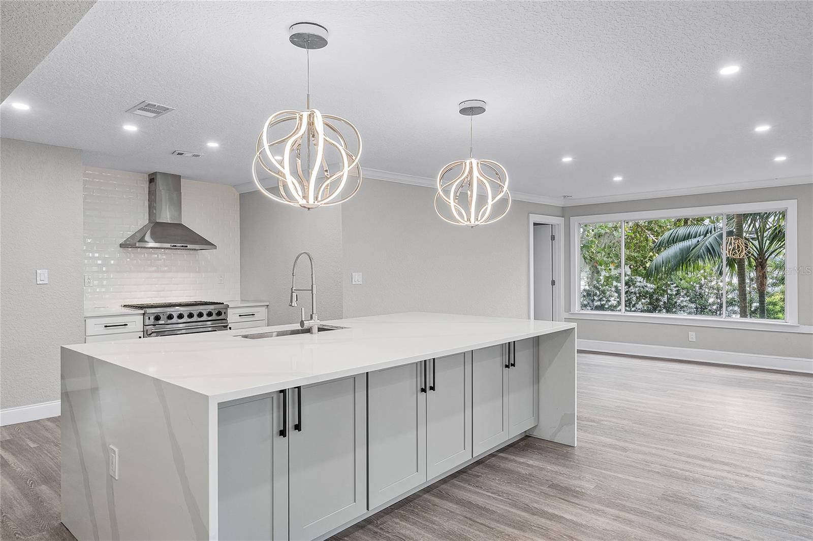 Image 3 of 59 For 311 8th Avenue