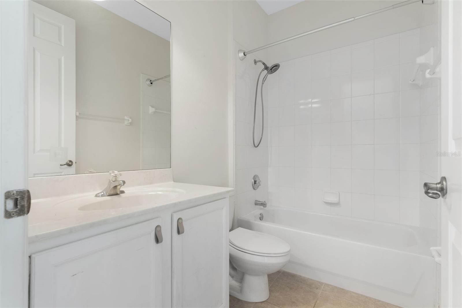 Image 15 of 42 For 611 Fiorella Court