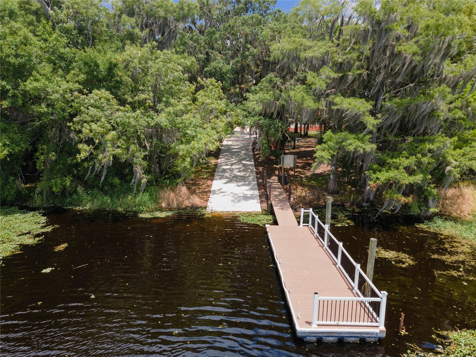 Image 36 of 42 For 611 Fiorella Court