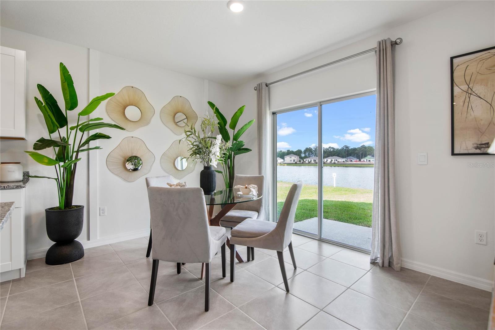 Image 11 of 42 For 3854 Royal Azalea Way