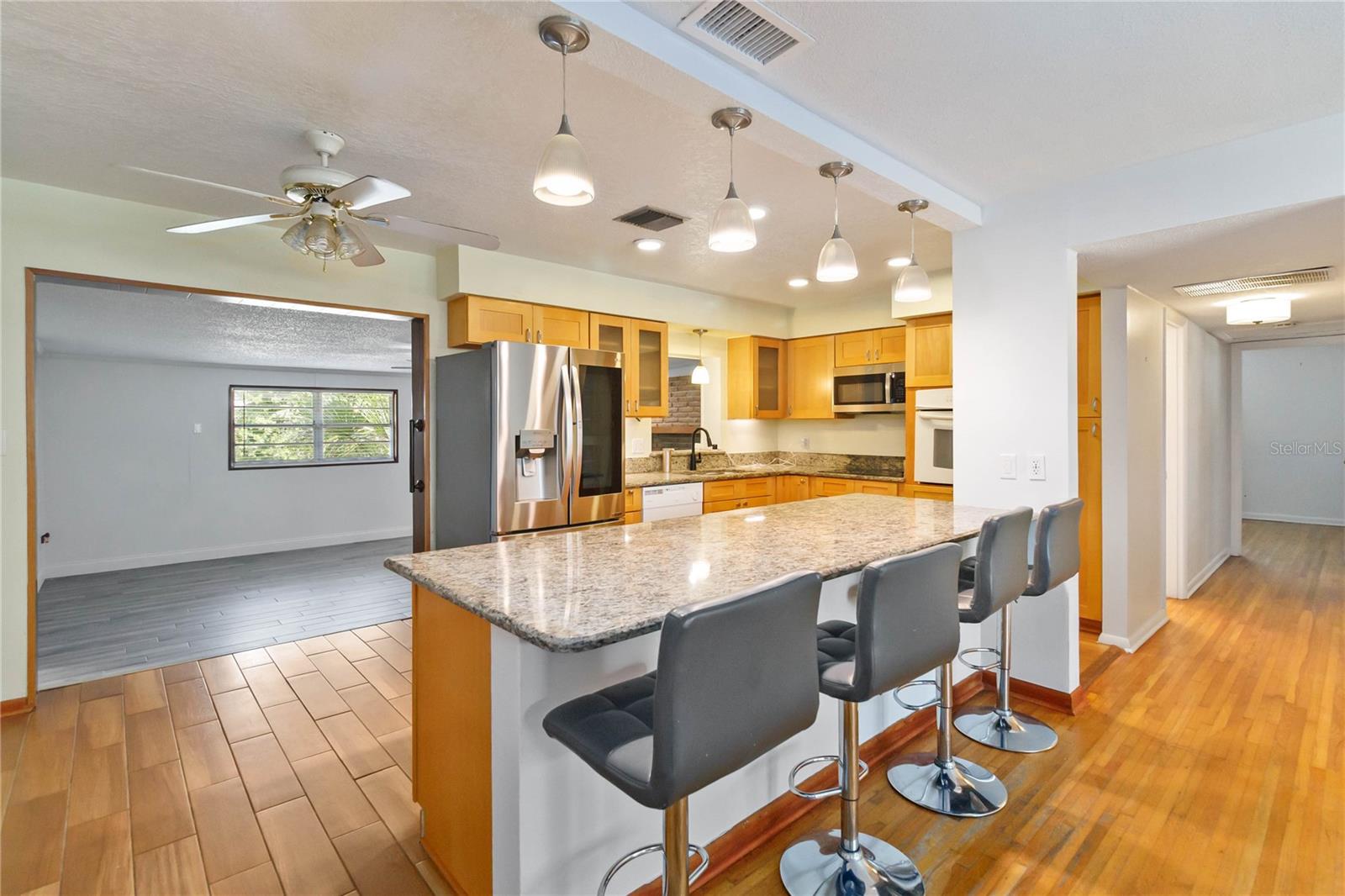 Image 4 of 18 For 3632 Upton Drive