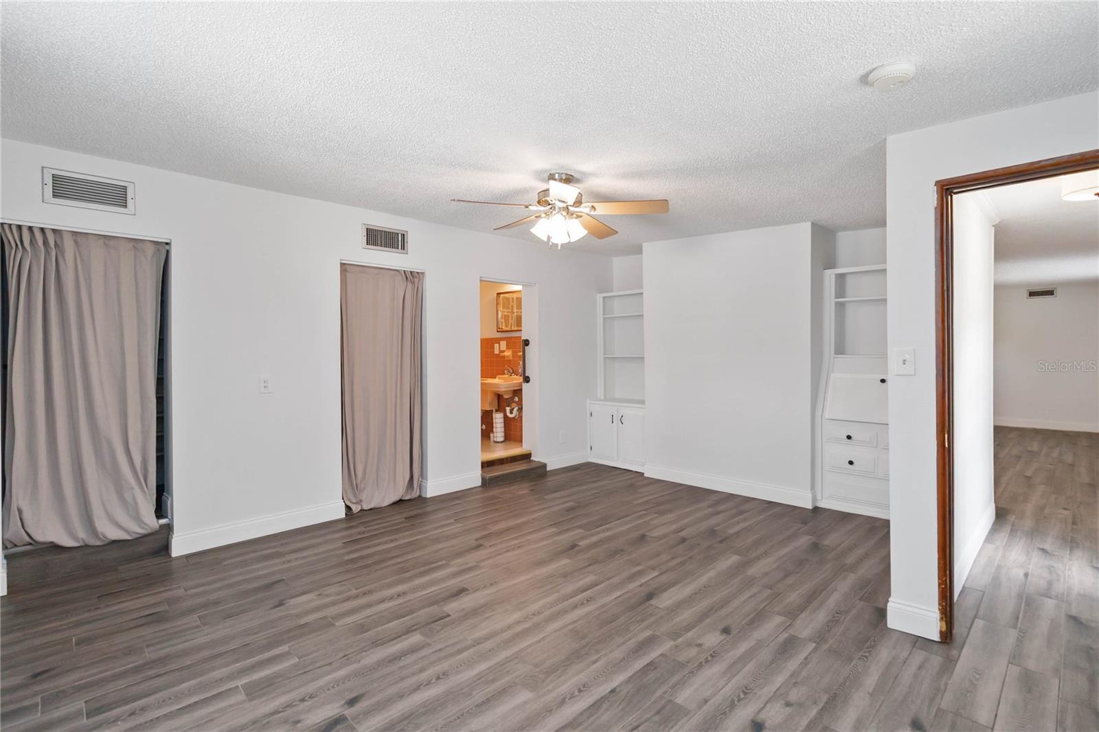 Image 9 of 18 For 3632 Upton Drive