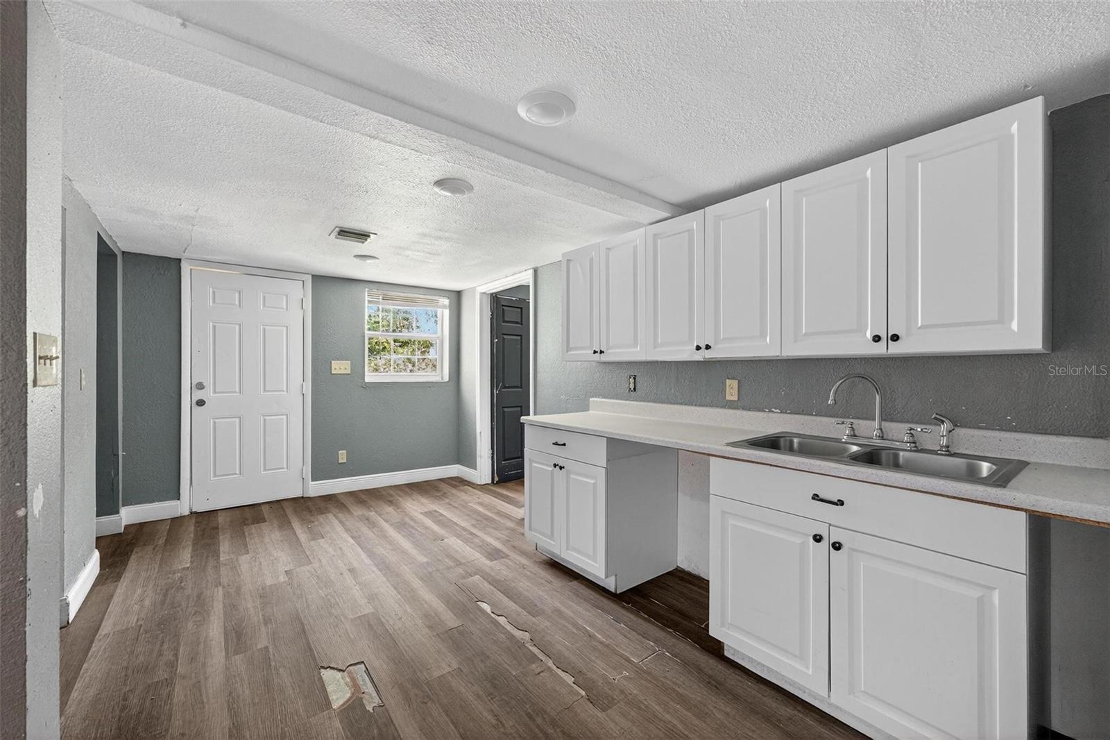 Image 6 of 35 For 1257 Pine Hills Road