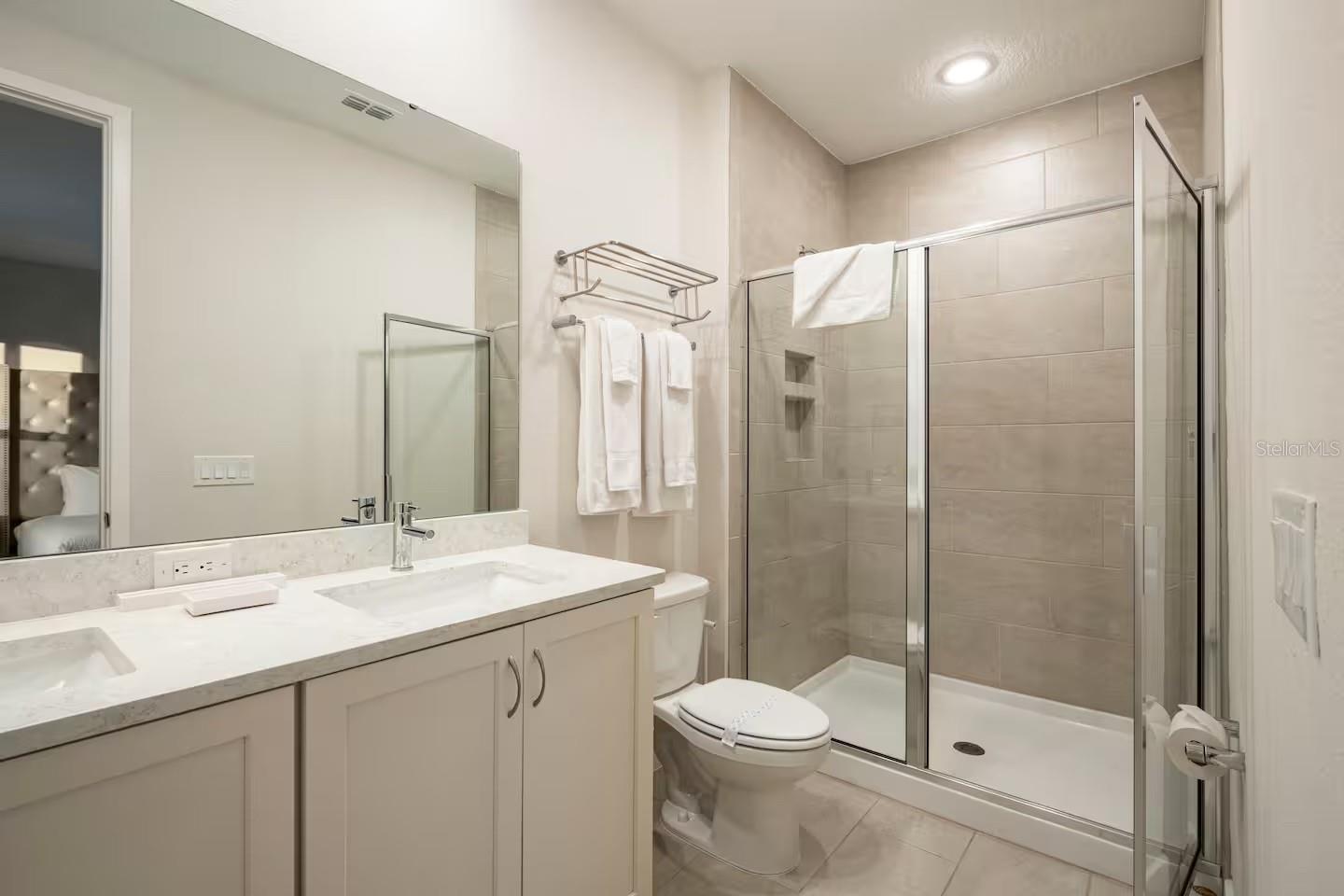 Image 15 of 31 For 856 Driving Range Court