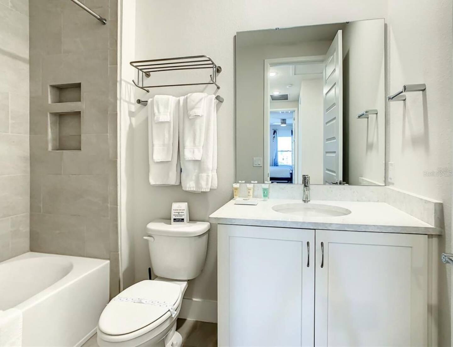 Image 22 of 31 For 856 Driving Range Court