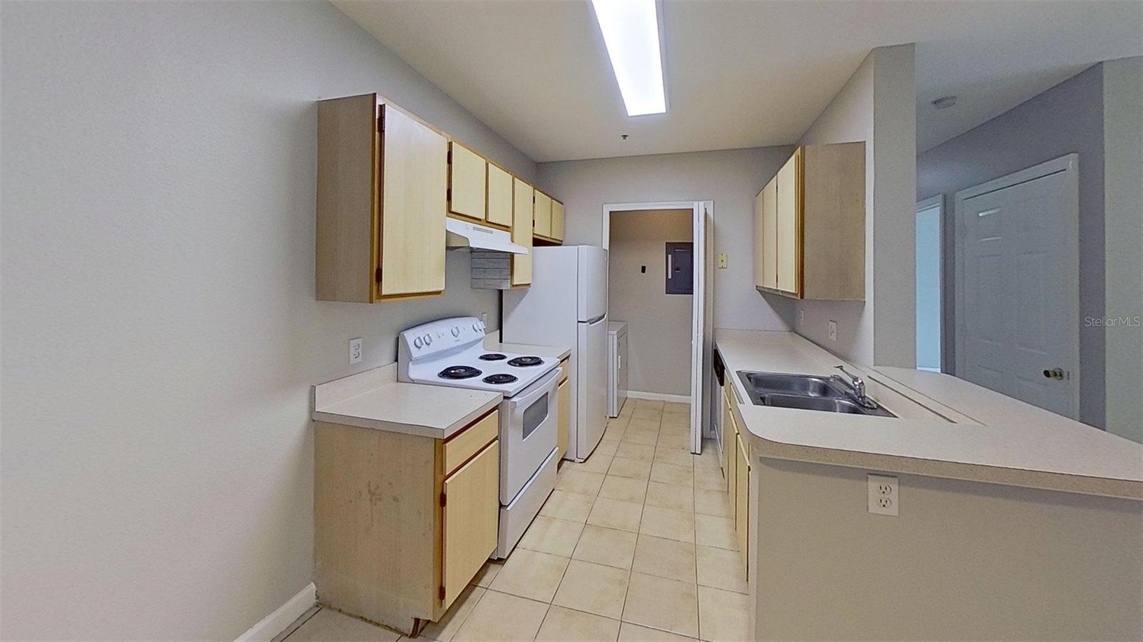 Image 9 of 31 For 6506 Swissco Drive 1317