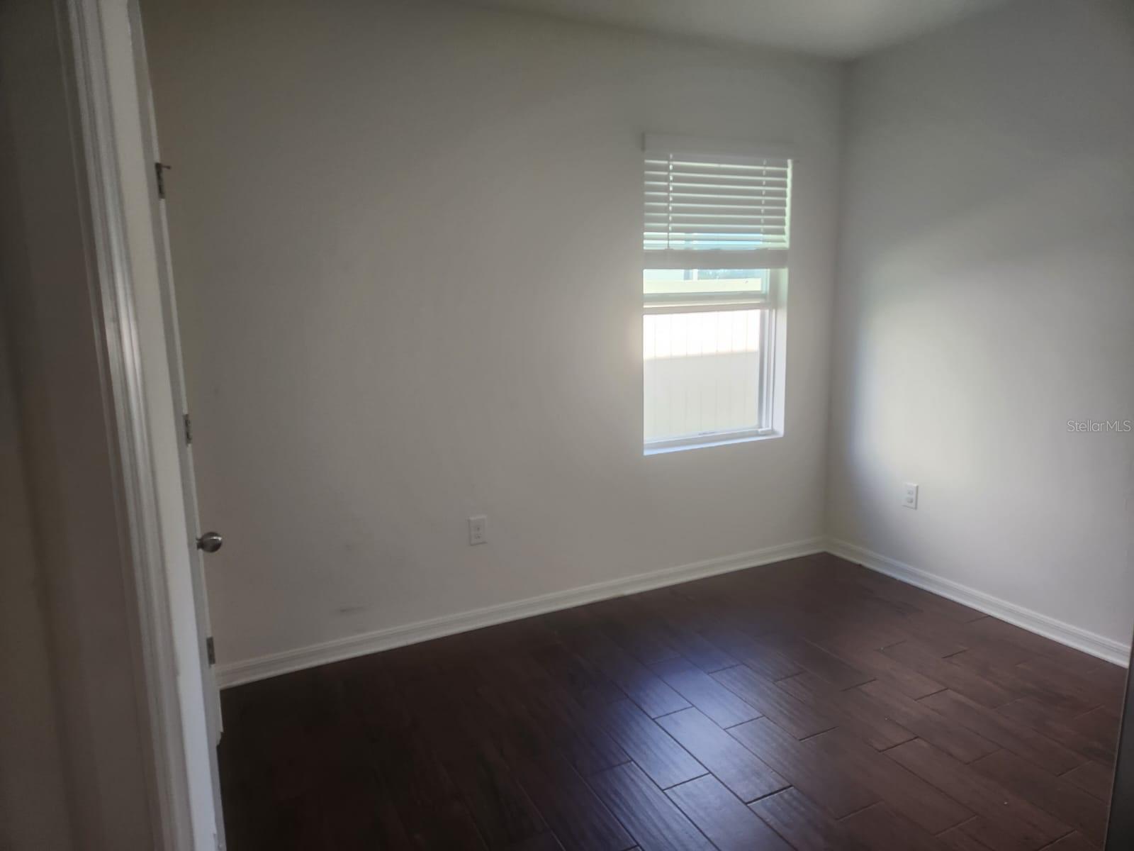 Image 13 of 23 For 4058 Silverstream Terrace