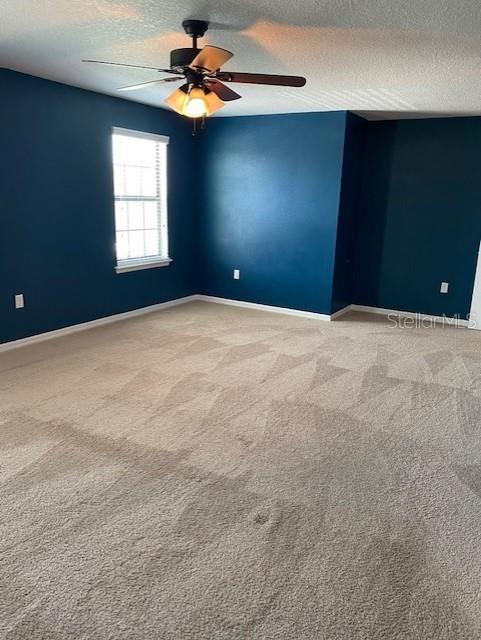 Image 11 of 28 For 610 Silverthorn Place