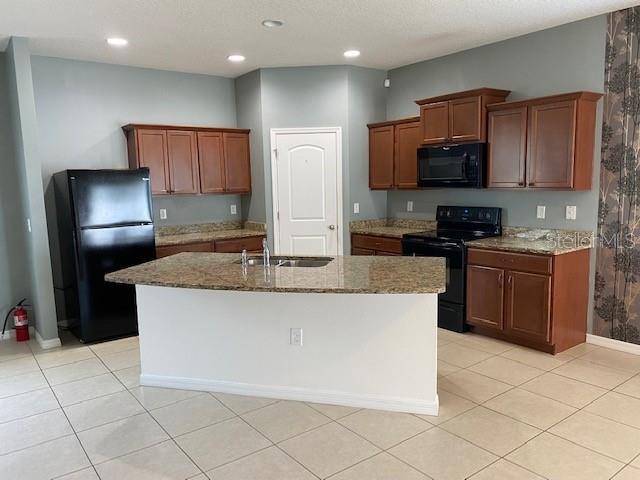 Image 2 of 28 For 610 Silverthorn Place