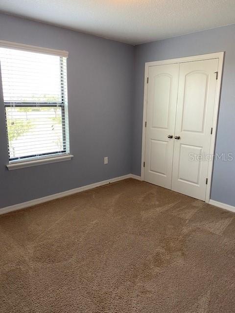 Image 20 of 28 For 610 Silverthorn Place