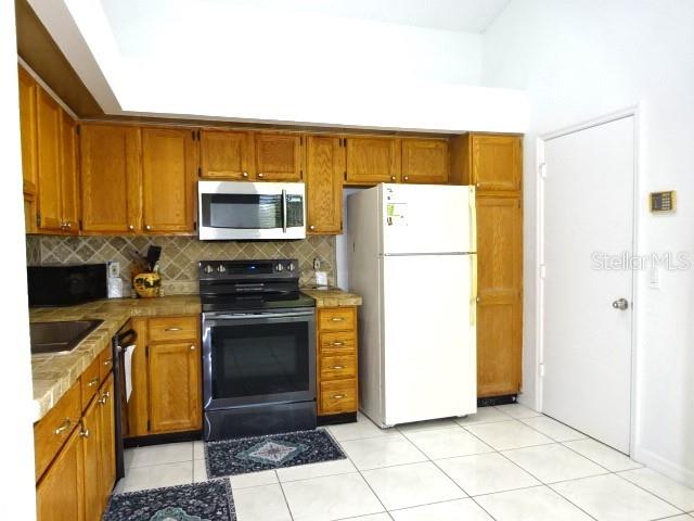 Image 6 of 14 For 14137 Whooping Crane Lane