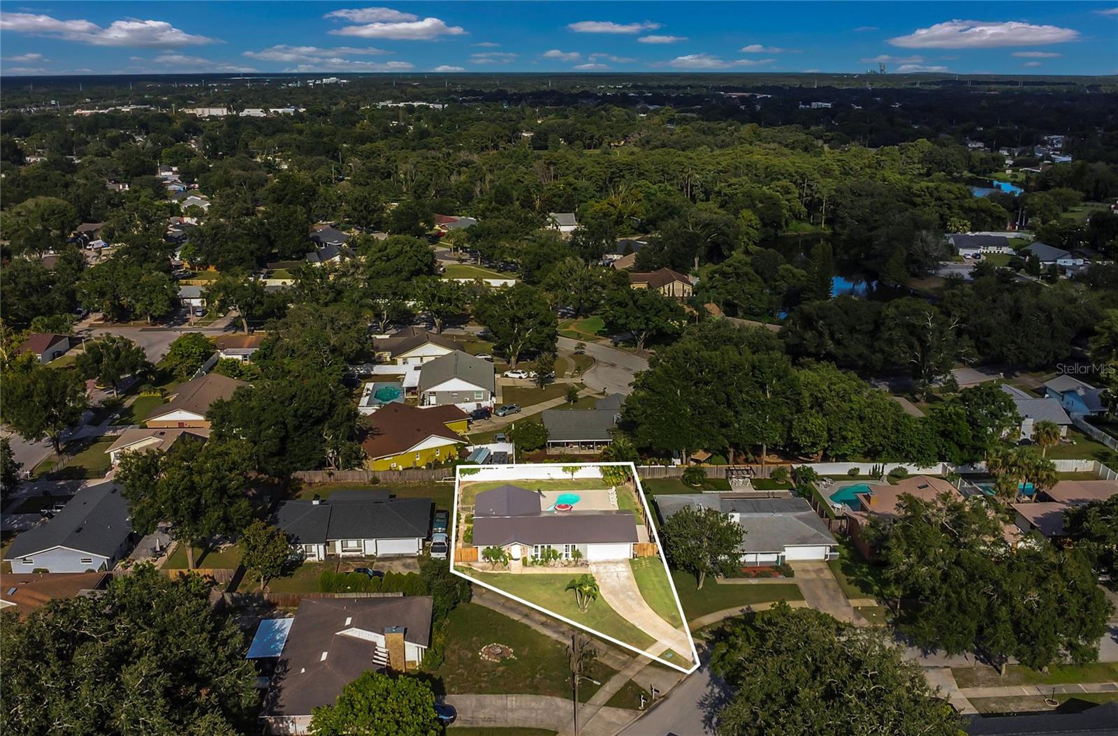 Image 21 of 22 For 733 Coquina Court