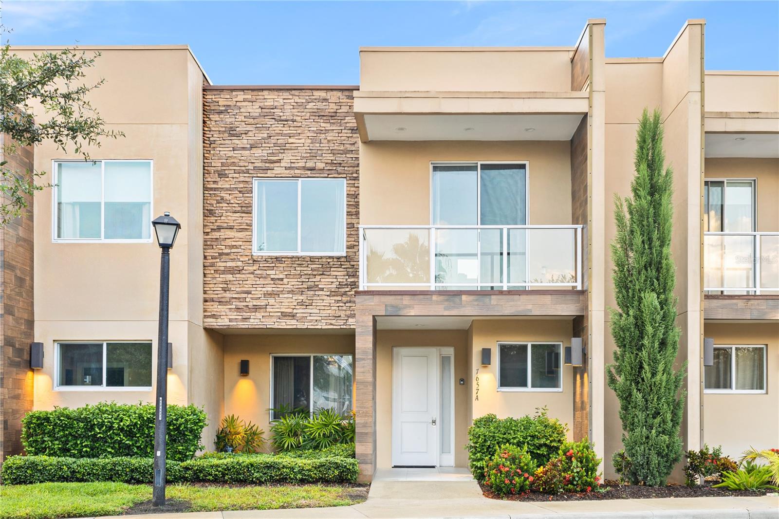 Image 2 of 53 For 7657 Amazonas Street