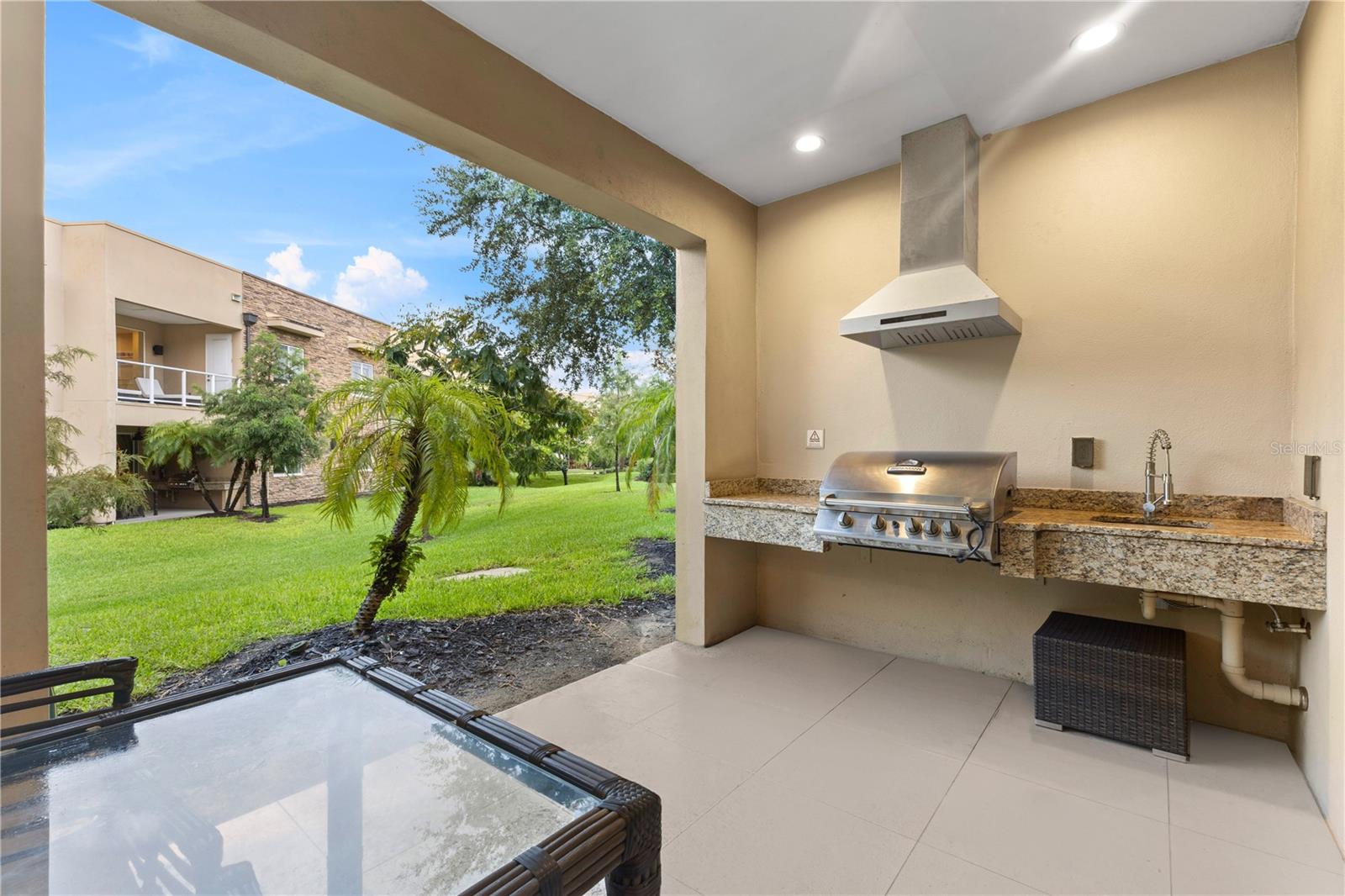 Image 23 of 53 For 7657 Amazonas Street