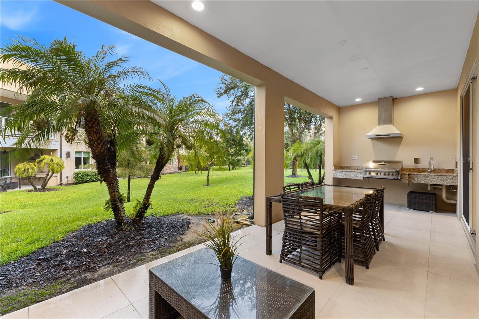 Image 25 of 53 For 7657 Amazonas Street