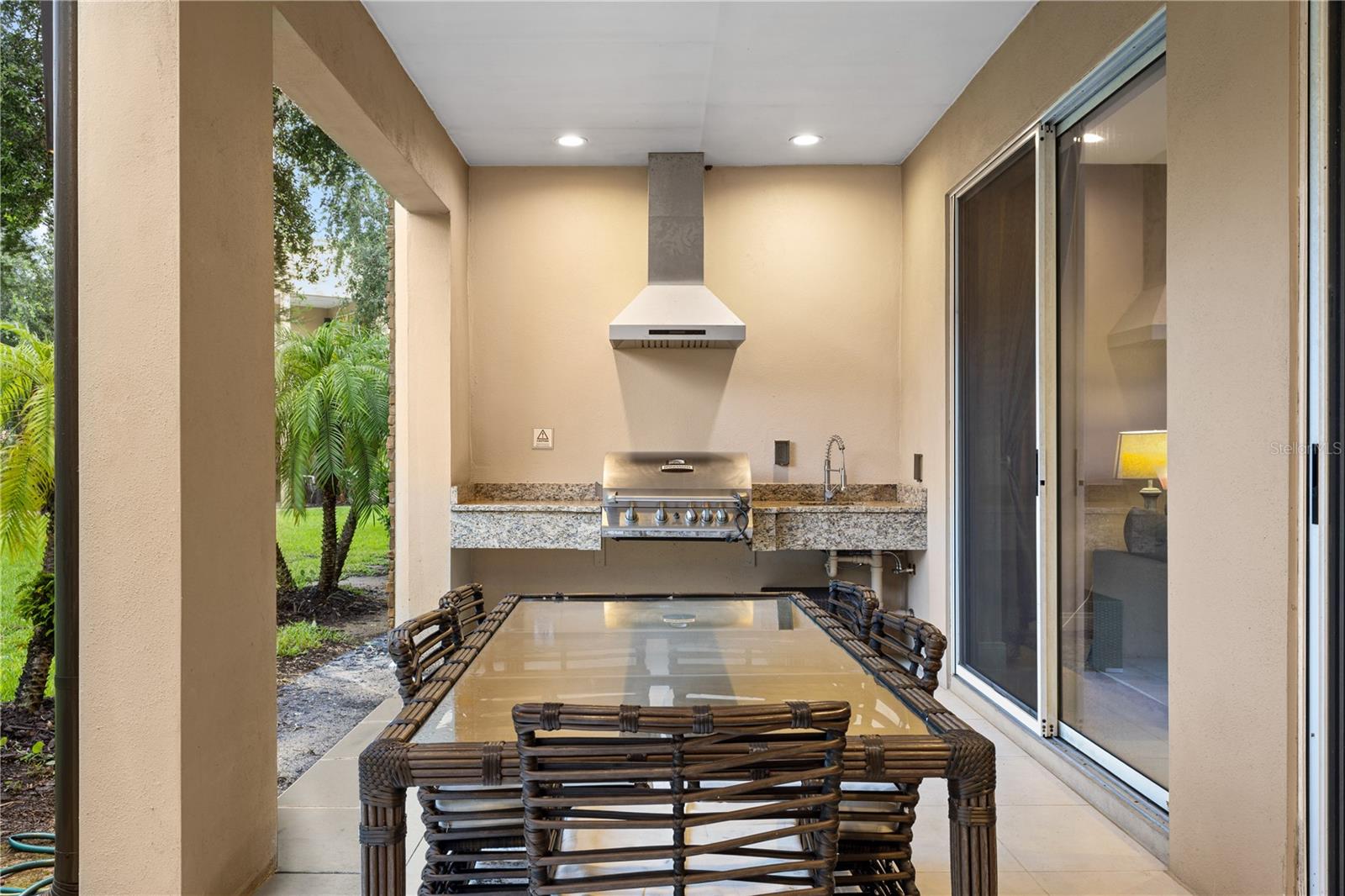 Image 26 of 53 For 7657 Amazonas Street