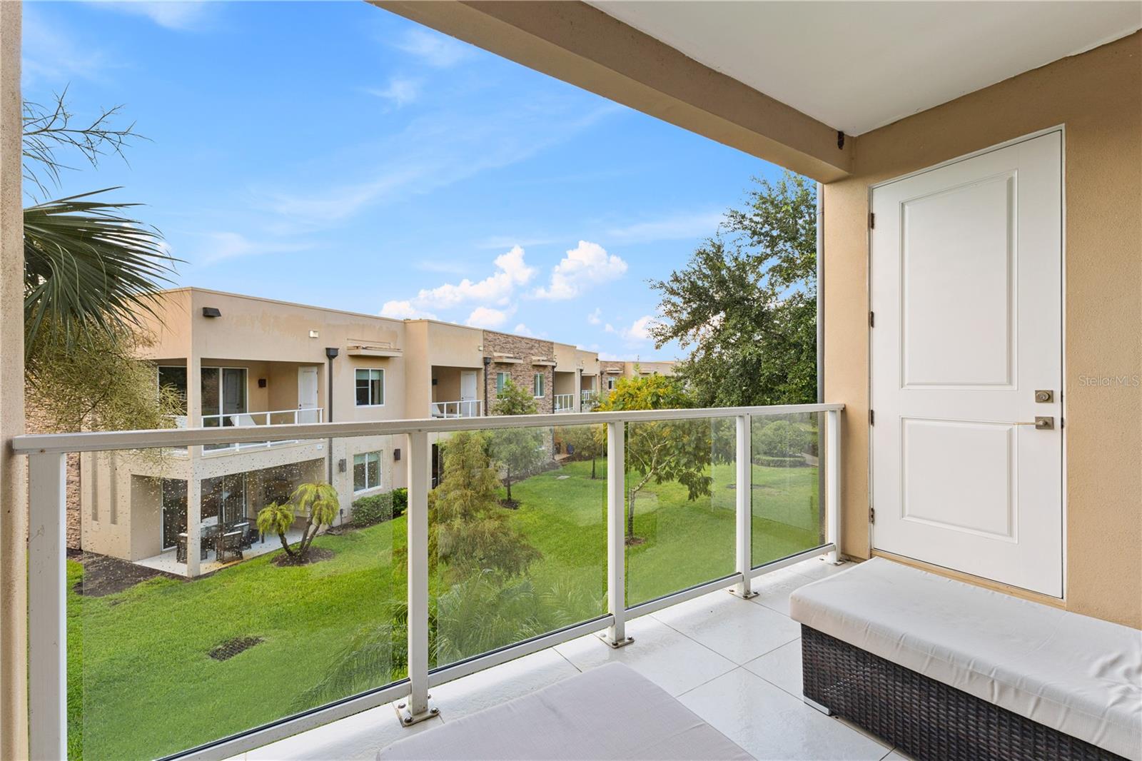 Image 34 of 53 For 7657 Amazonas Street