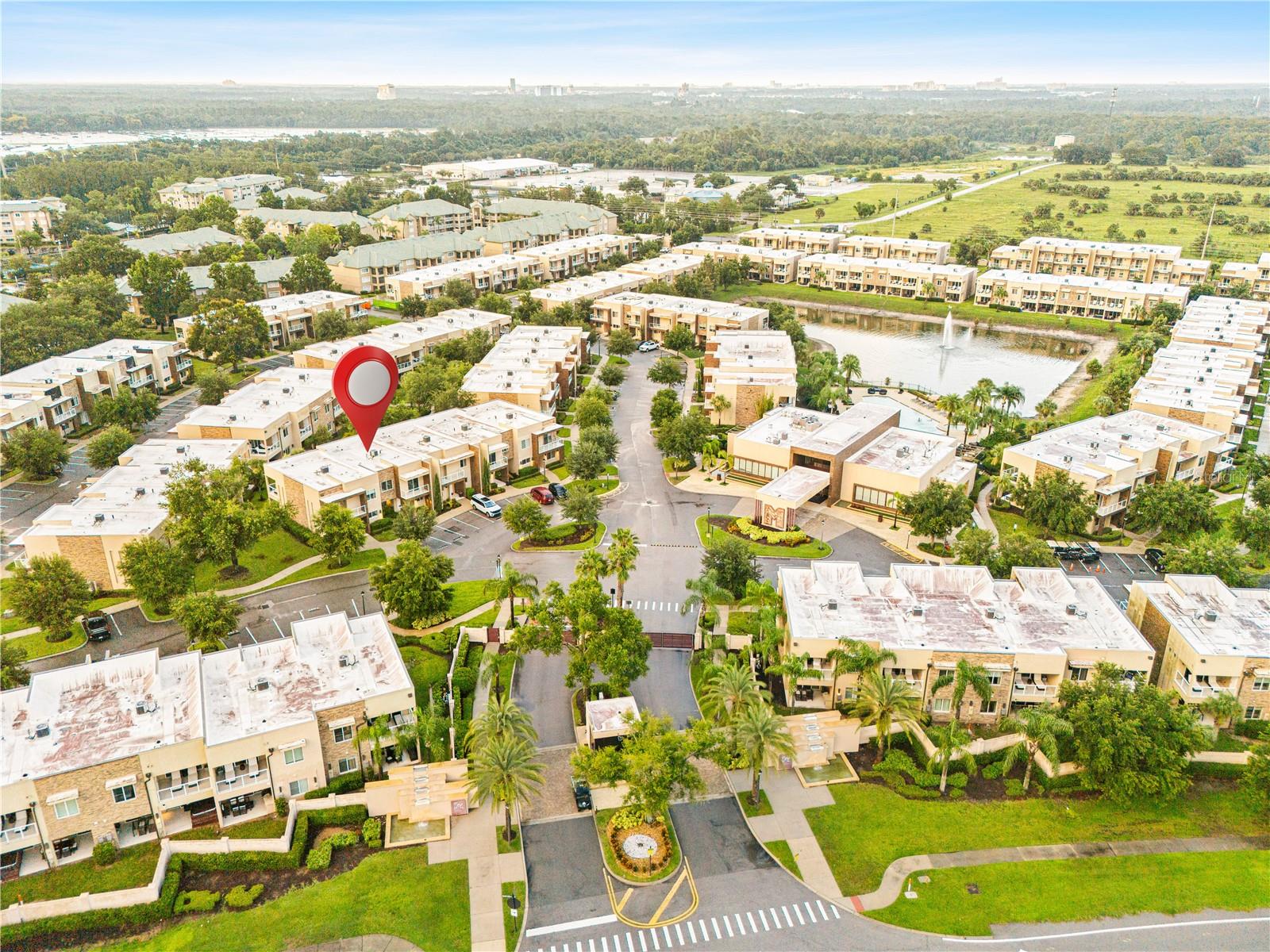 Image 4 of 53 For 7657 Amazonas Street