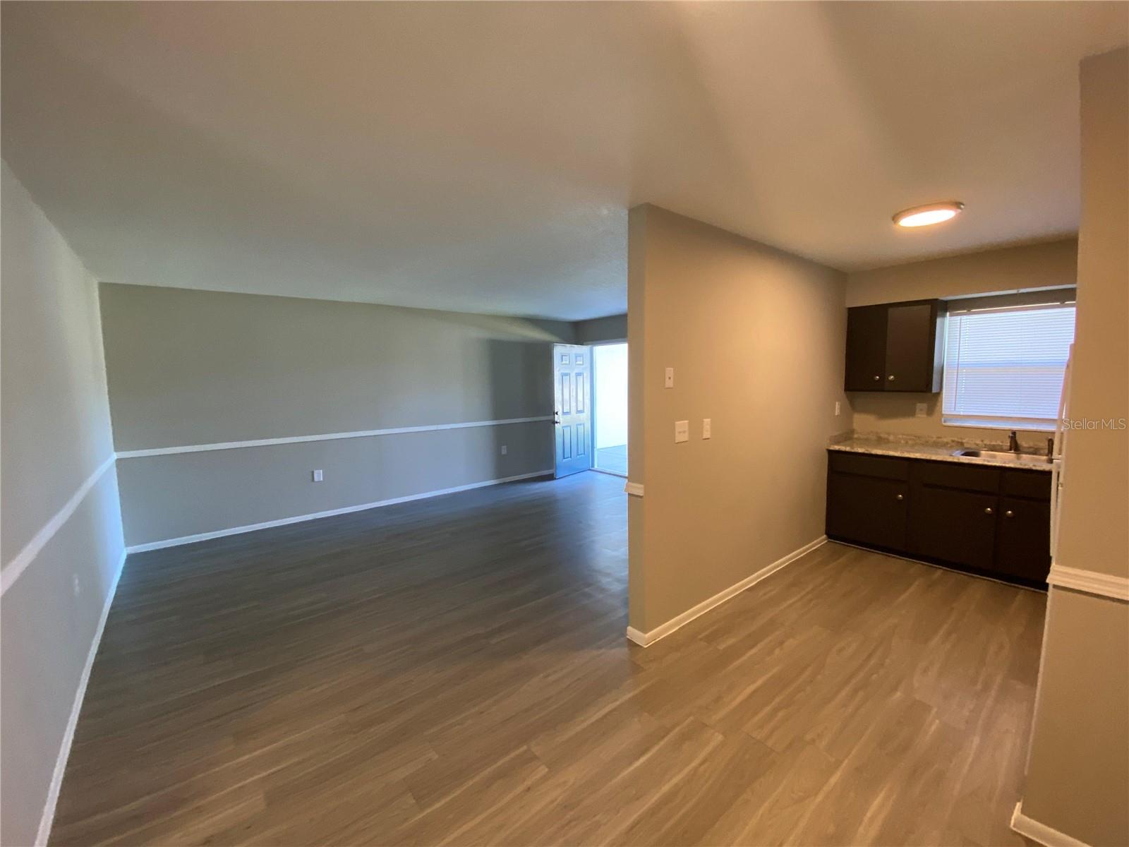 Image 5 of 10 For 955 Knox Mc Rae Drive 6