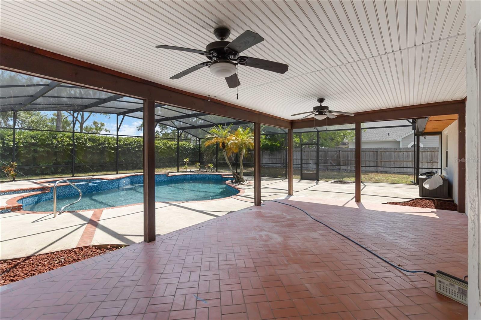 Image 23 of 28 For 7626 Majestic Pine Court