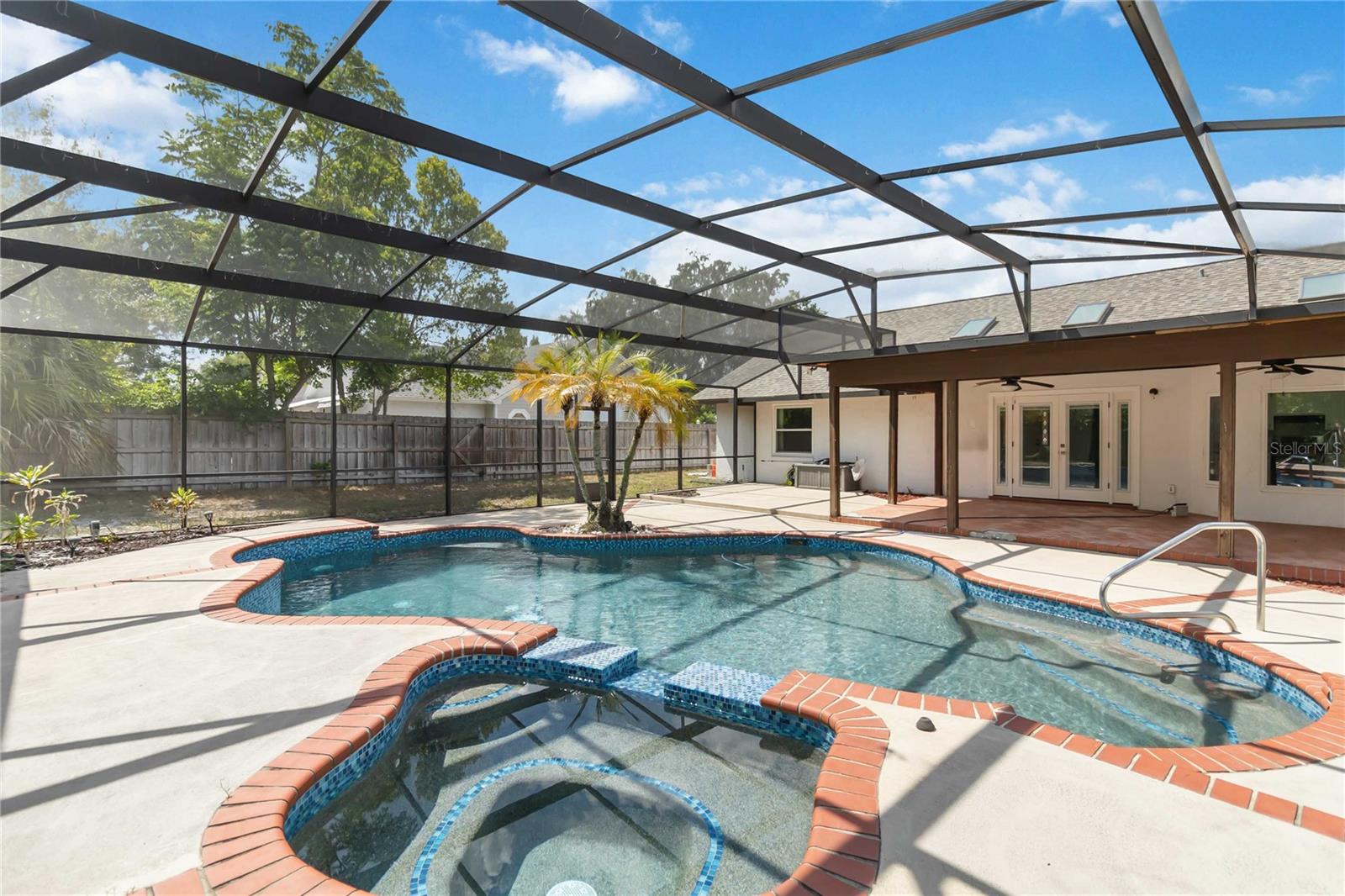 Image 24 of 28 For 7626 Majestic Pine Court