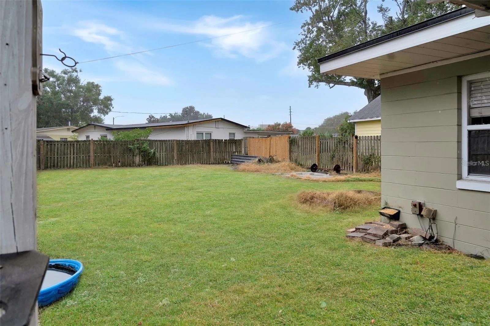 Image 11 of 11 For 1018 Dowd Avenue