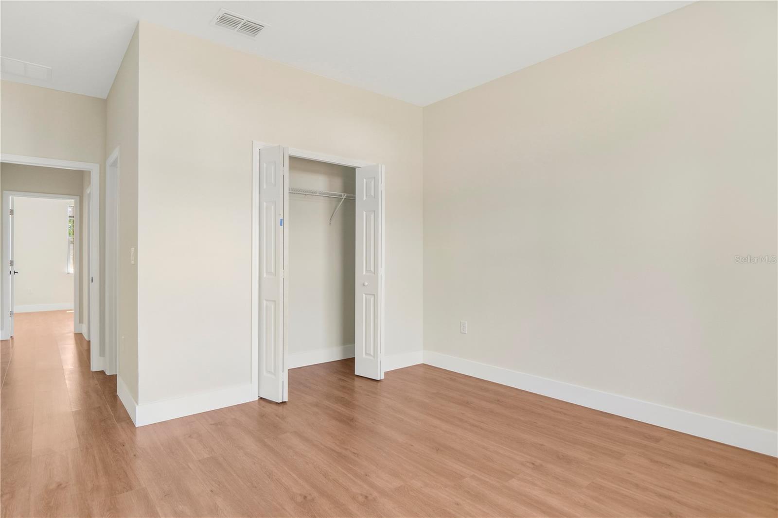 Image 24 of 49 For 151 Marion Oaks Pass