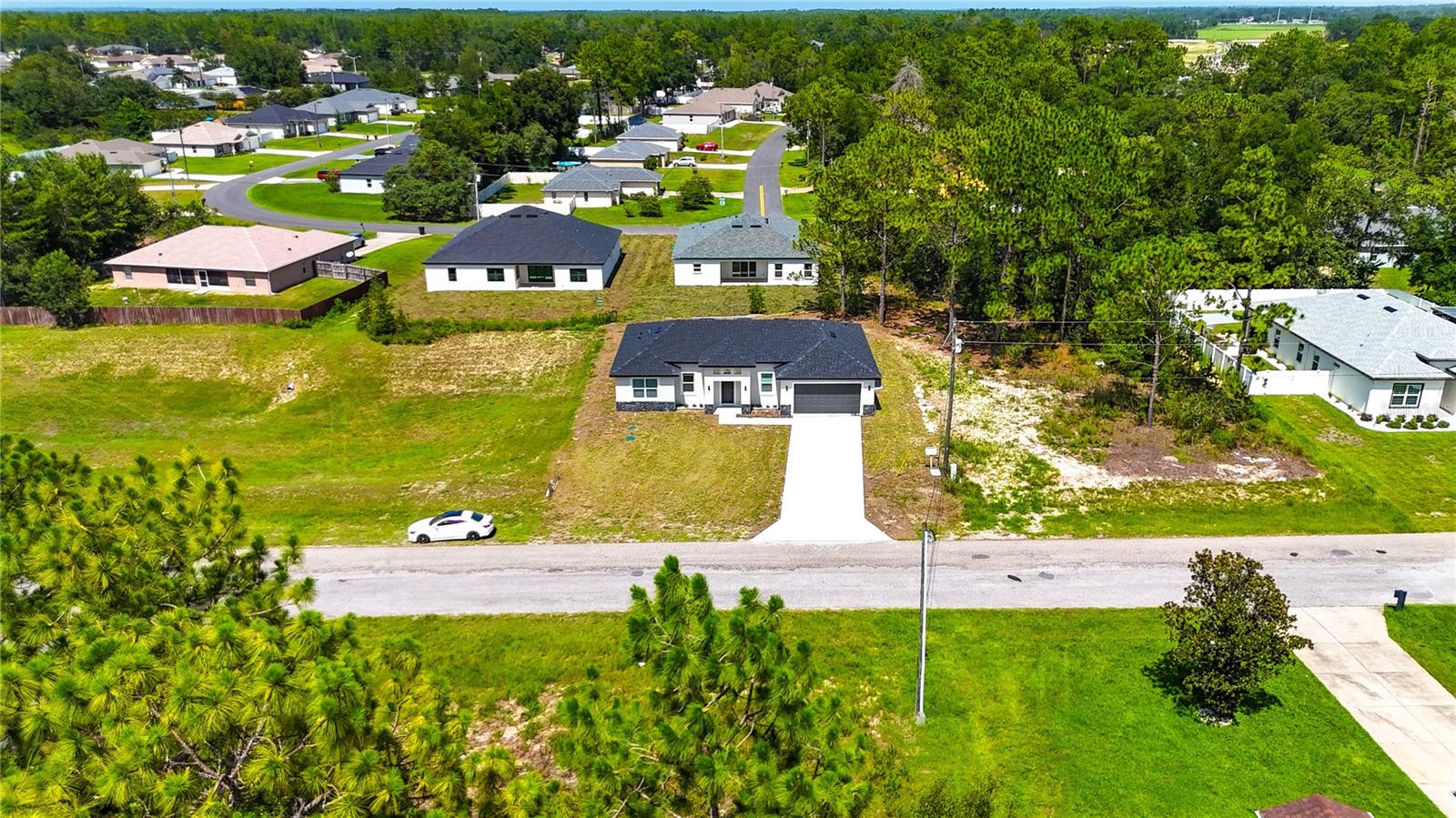 Image 41 of 49 For 151 Marion Oaks Pass