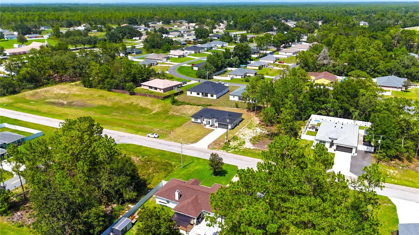 Image 43 of 49 For 151 Marion Oaks Pass