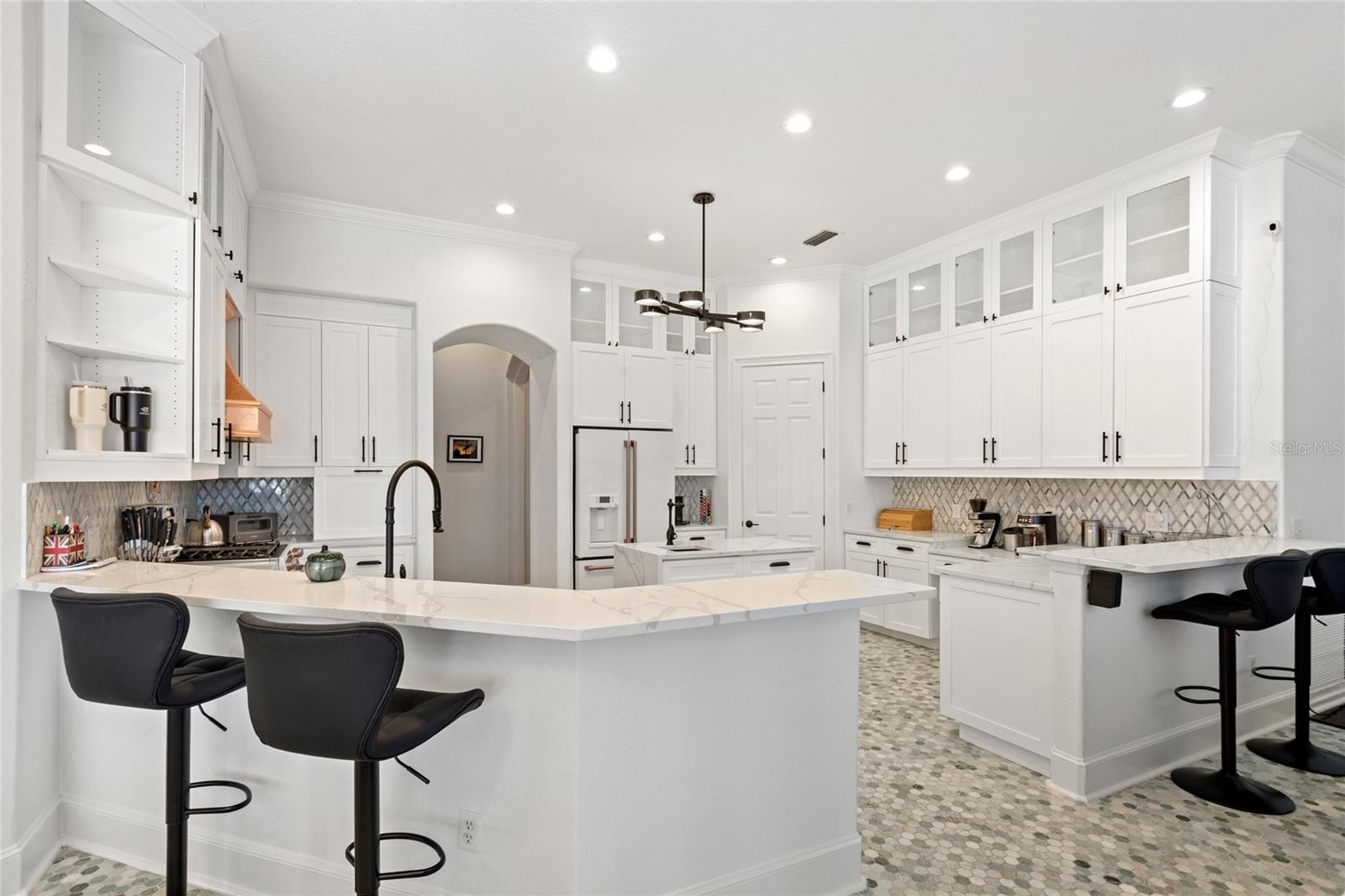 Image 10 of 51 For 2107 Westover Reserve Boulevard
