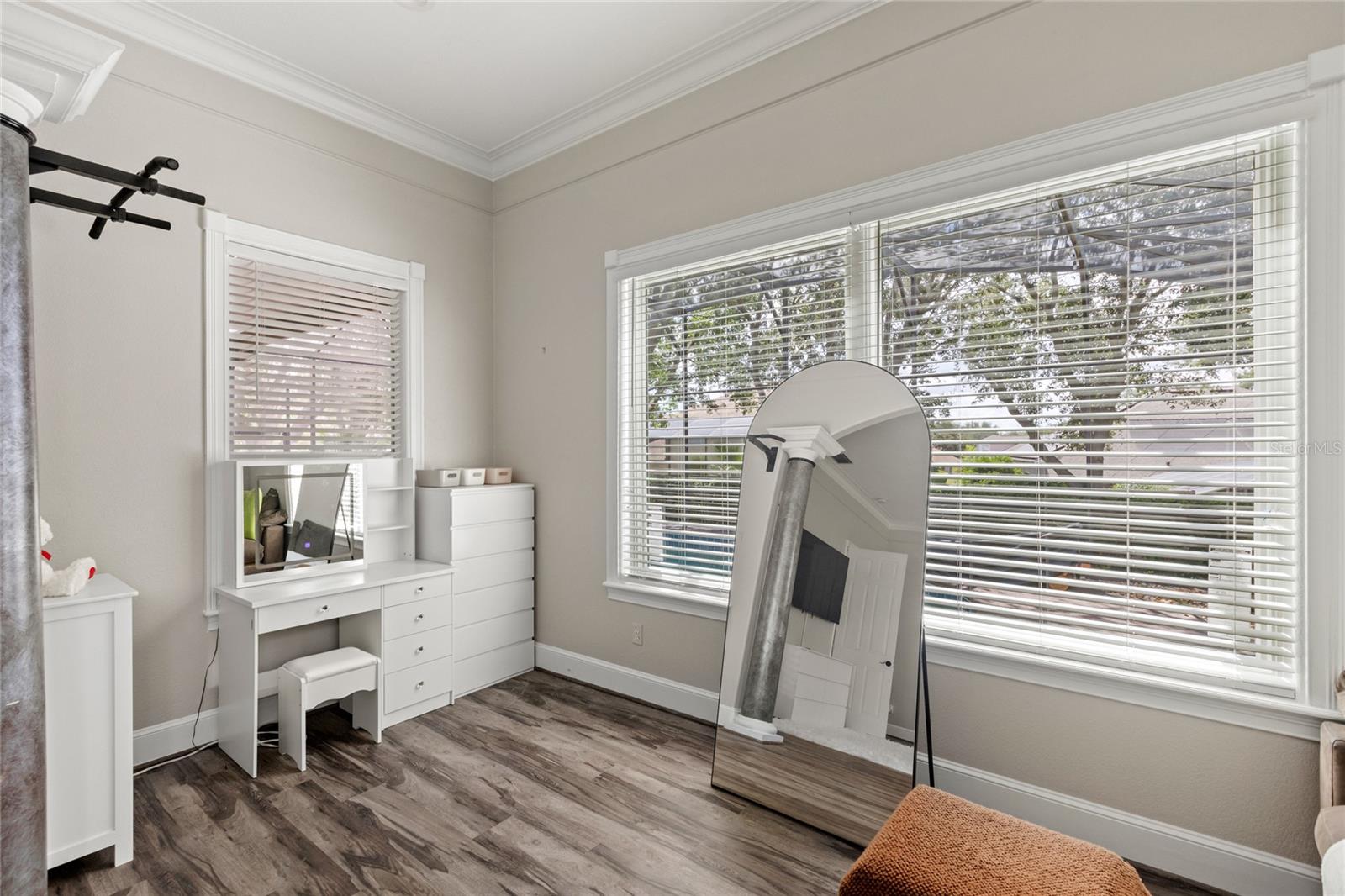 Image 22 of 51 For 2107 Westover Reserve Boulevard