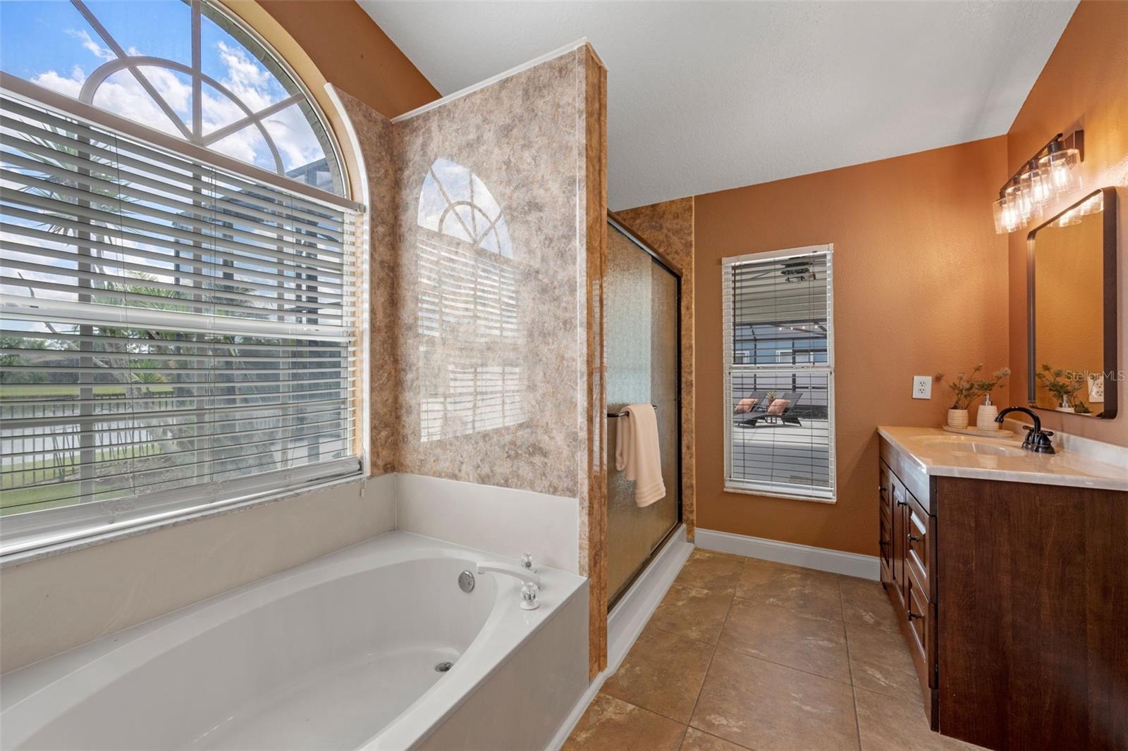 Image 14 of 48 For 12414 Marleigh Court
