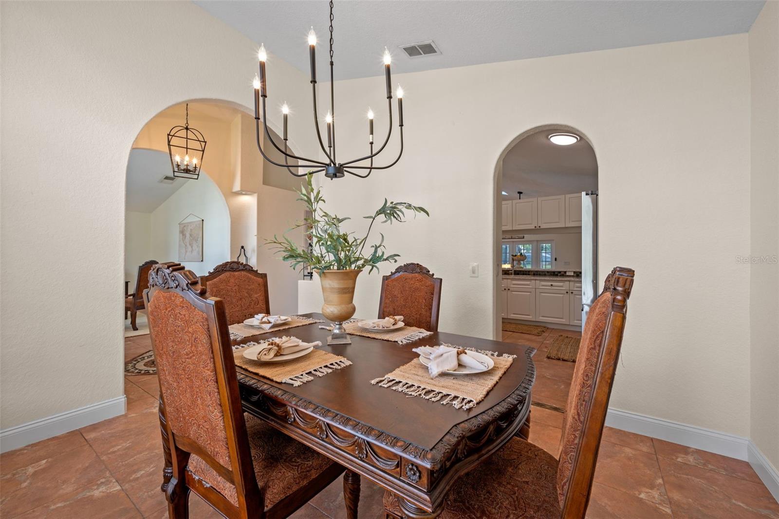 Image 5 of 48 For 12414 Marleigh Court