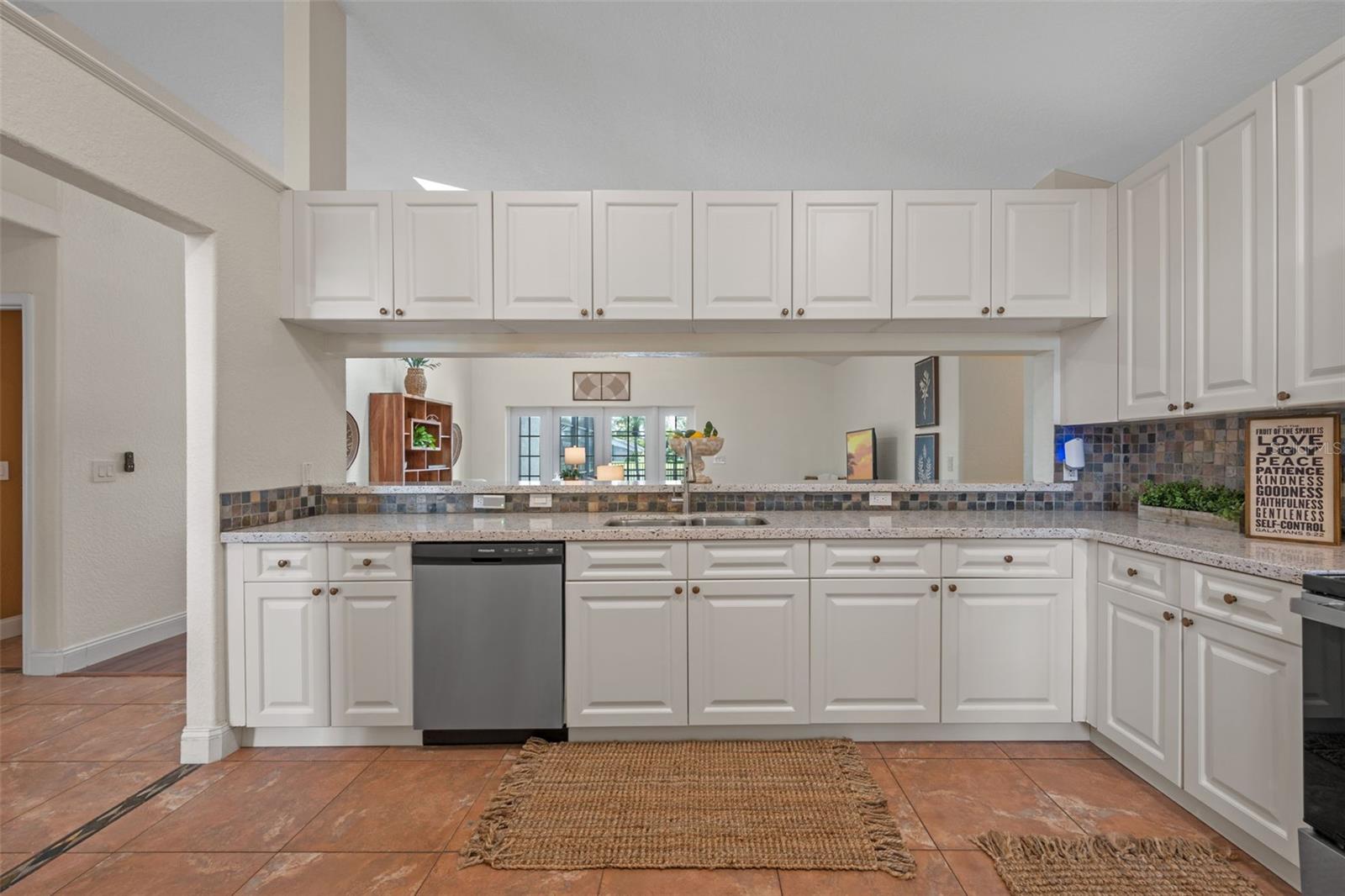 Image 7 of 48 For 12414 Marleigh Court