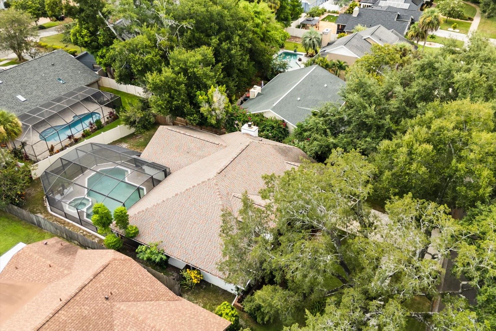 Image 32 of 38 For 968 Lenmore Court