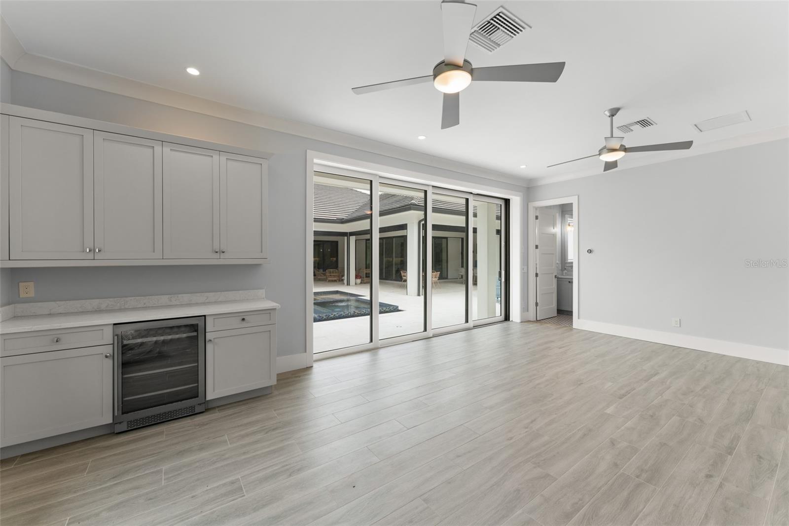 Image 42 of 63 For 2012 Bellamere Court